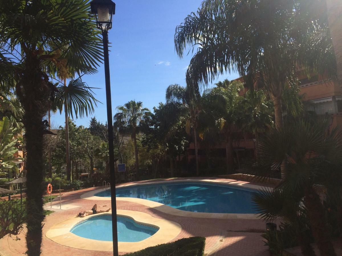Apartamento Milla De Oro Marbella Esterno foto
